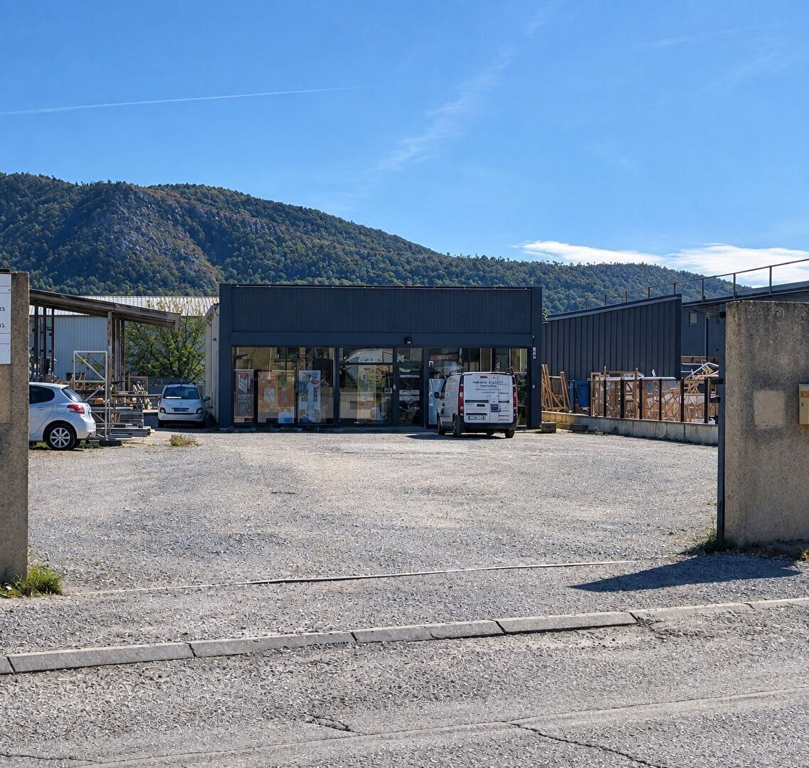 Maison à vendre, 385m², Château-Arnoux-Saint-Auban