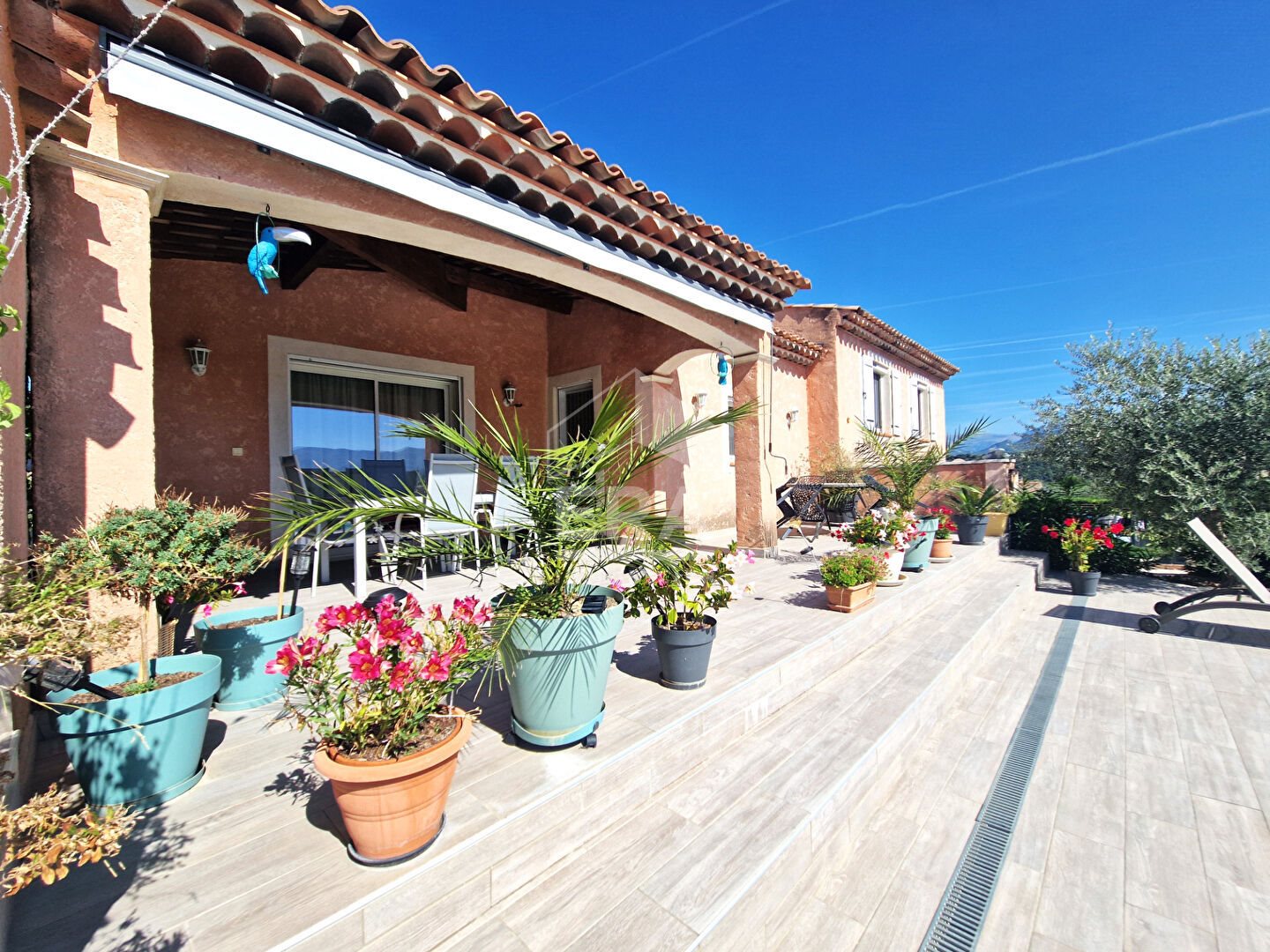 Maison à vendre, 150m², Aubignosc