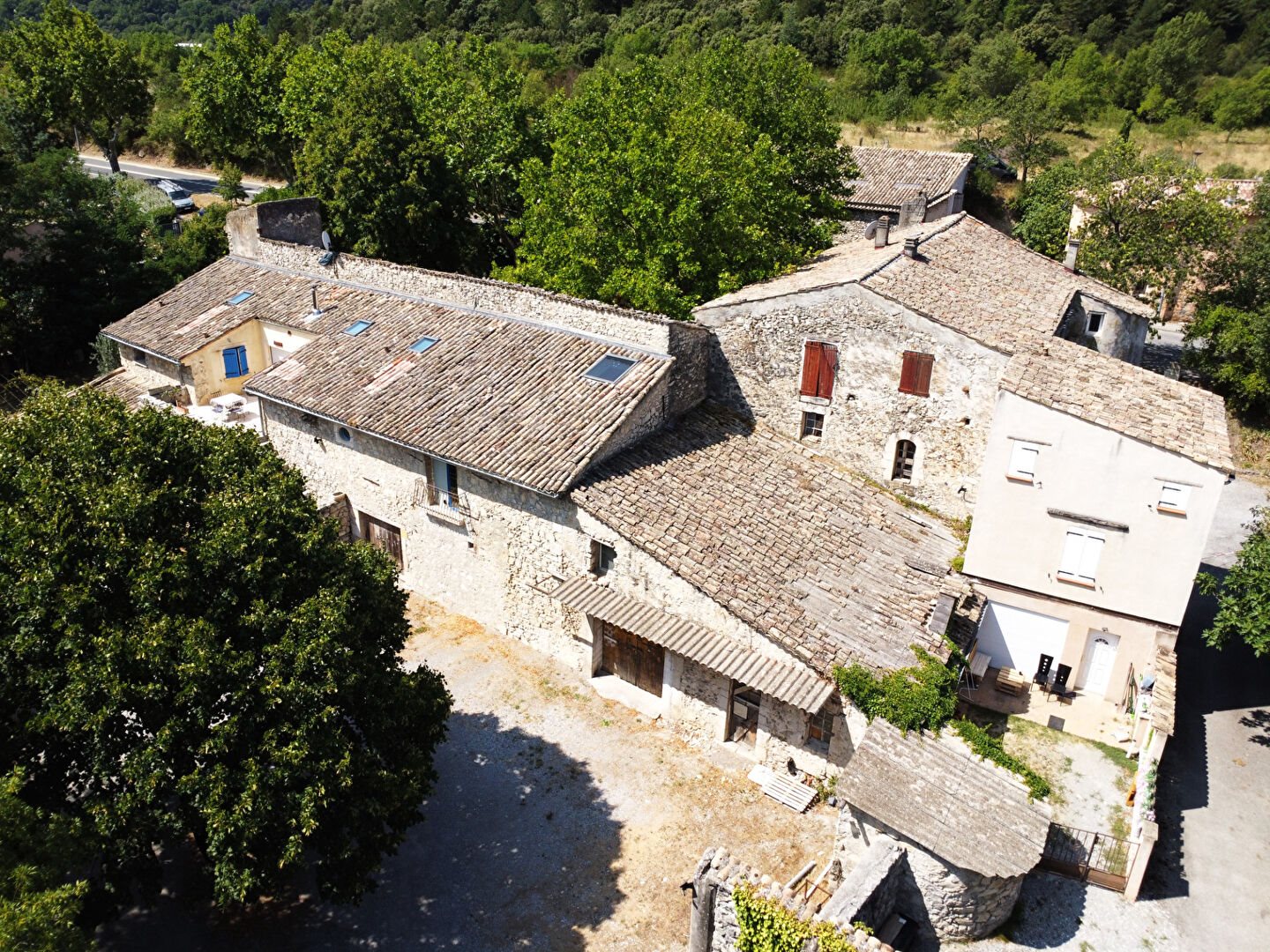 Maison à vendre, 590m², Peipin