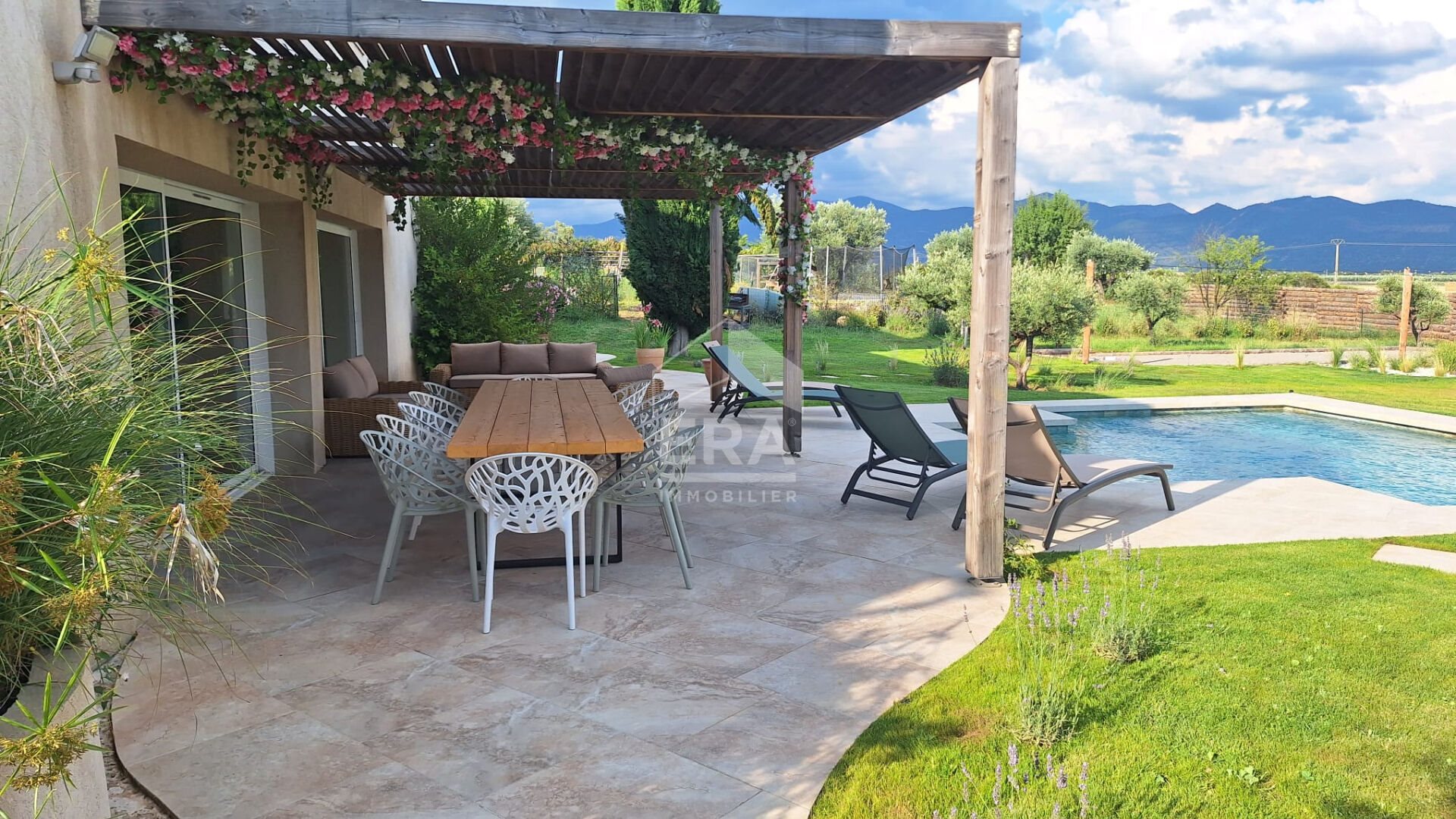 Maison à vendre, 330m², Château-Arnoux-Saint-Auban