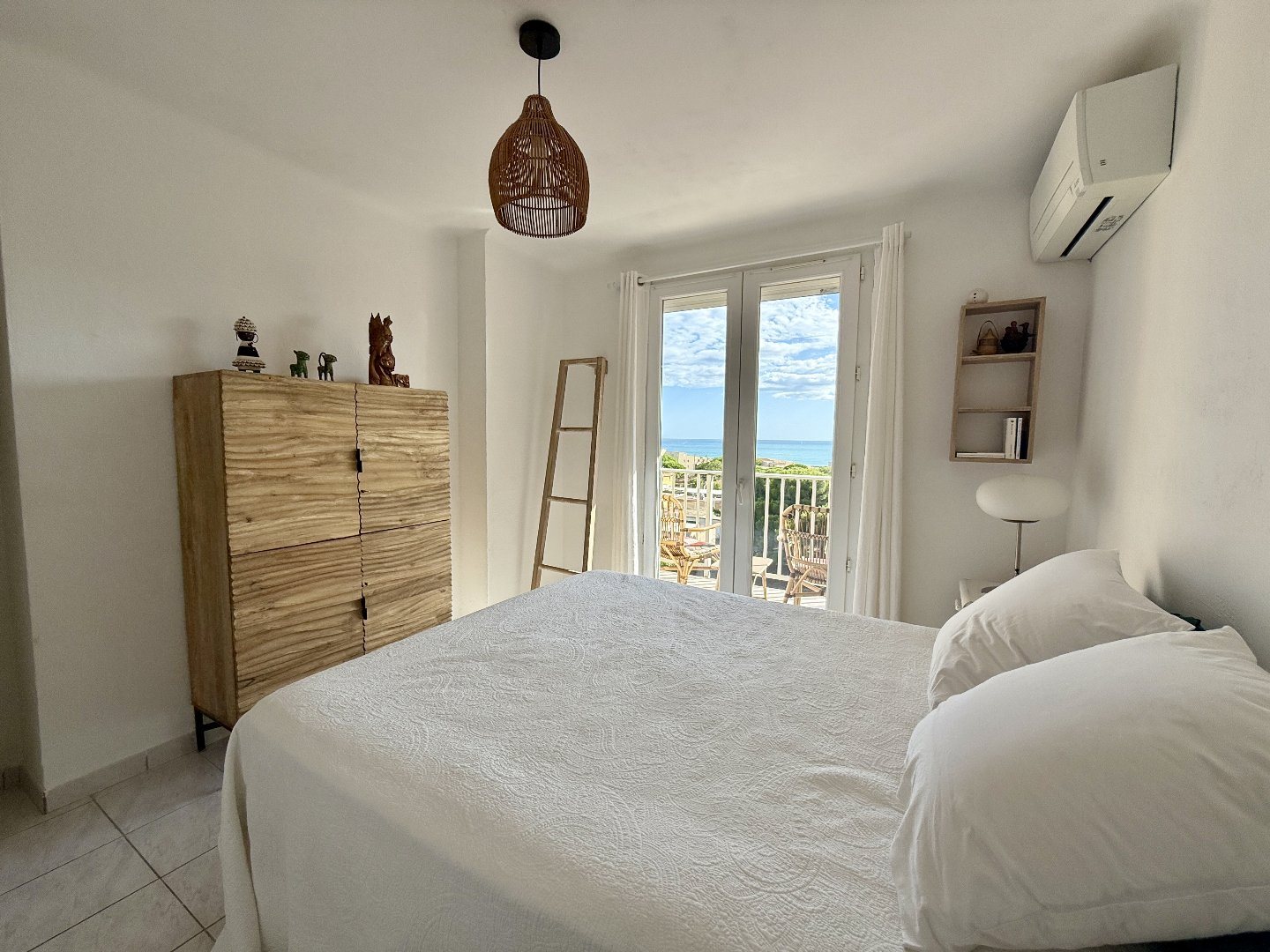 T3 55m² Furnished Apartment by the Corniche - Vue 5
