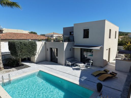 Maison 4 pièces 156 m² · à Balaruc-le-Vieux · 156 m² · 660 000 €