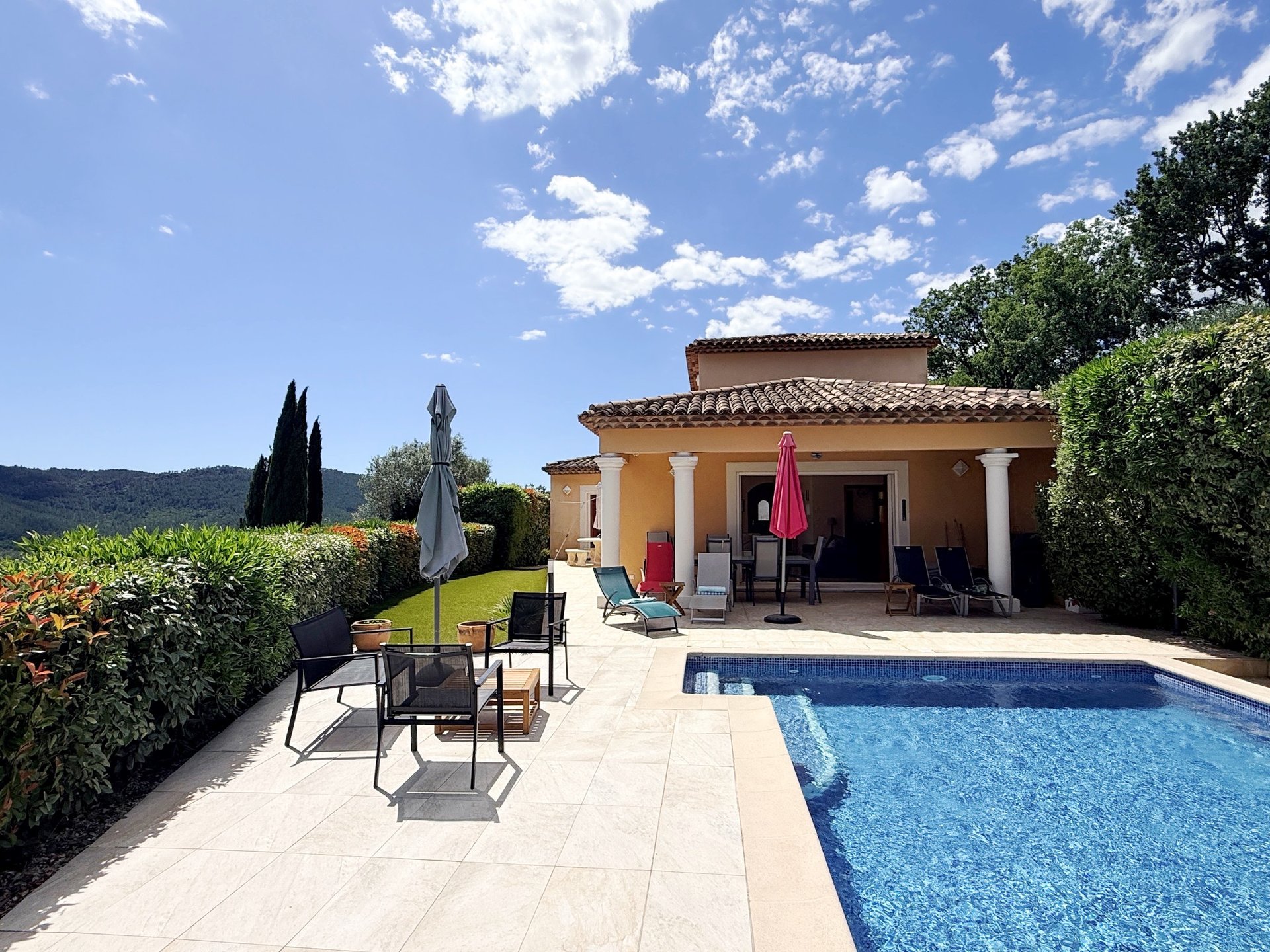 Maison à vendre, 130m², Bagnols-en-Forêt