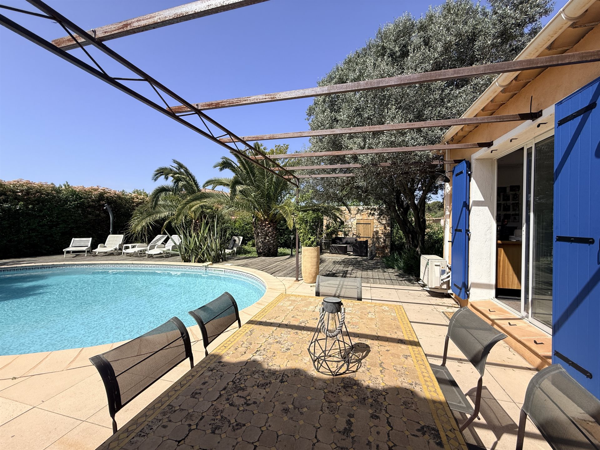 Maison à vendre, 200m², Bagnols-en-Forêt