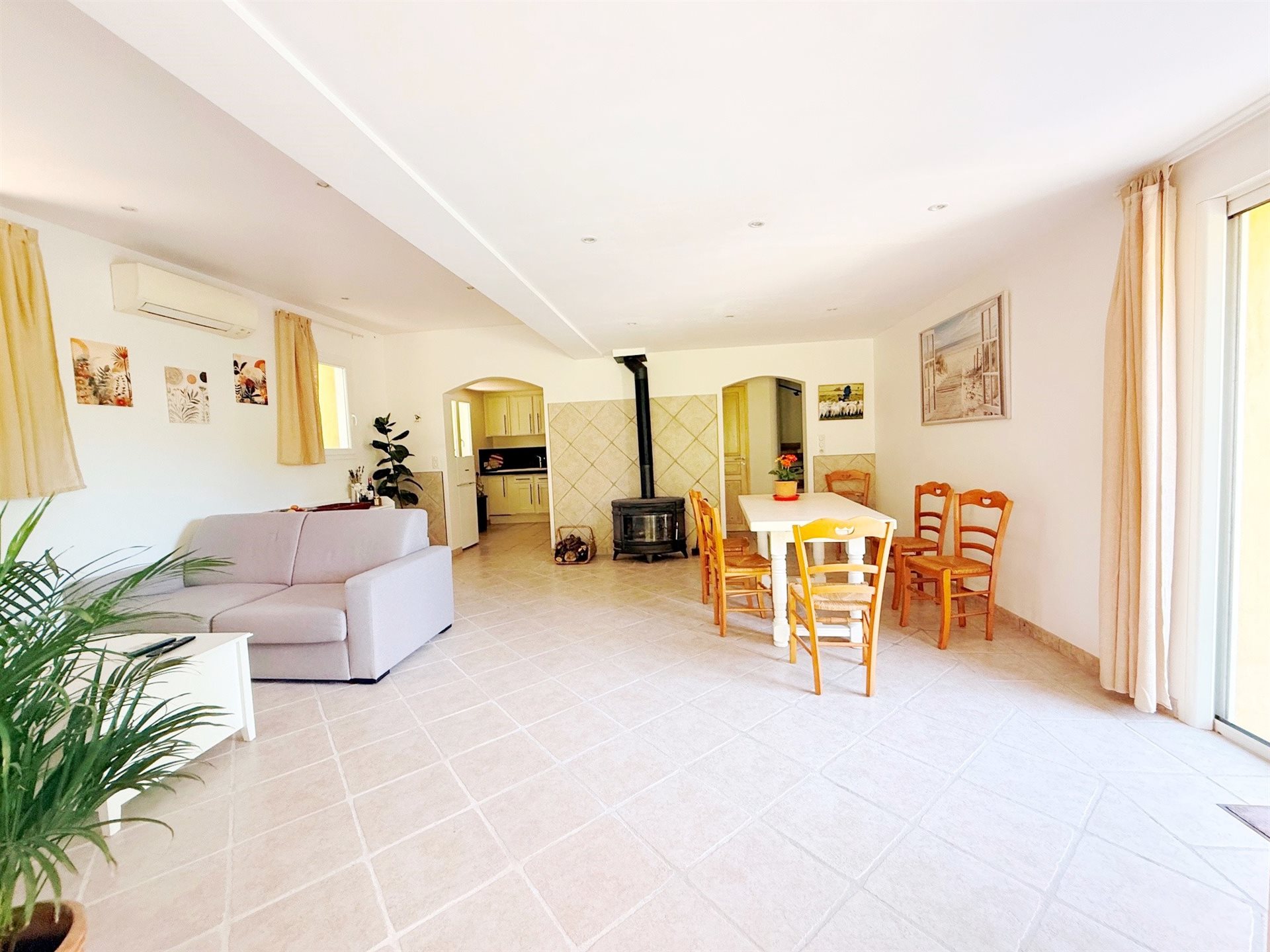 Maison à vendre, 120m², Montauroux