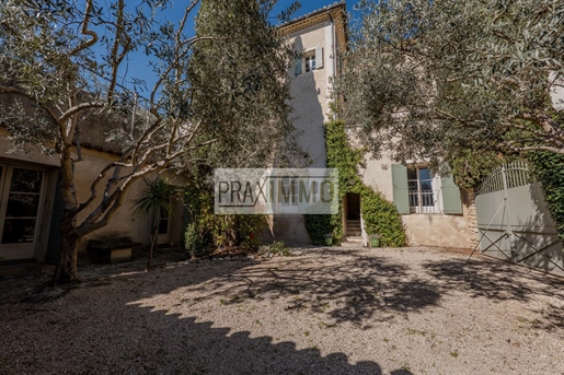 Maison 10 pièces 428 m² · à Mazan · 428 m² · 780 000 €