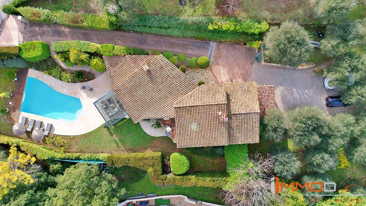 Maison à vendre, 197m², Peymeinade