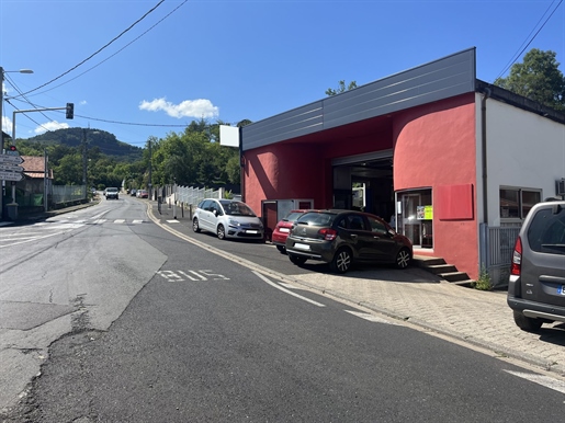 Nouveauté · à Beaumont · 400 m² · 315 000 €