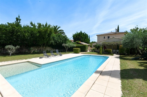 Maison 7 pièces 145 m² · à Uzès · 145 m² · 629 000 €
