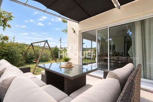 Maison 5 pièces 95 m² · à Saint-Mathieu-de-Tréviers · 95 m² · 380 000 €