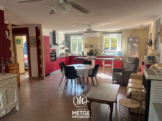 Maison 5 pièces 113 m² · à Bragassargues · 113 m² · 399 000 €