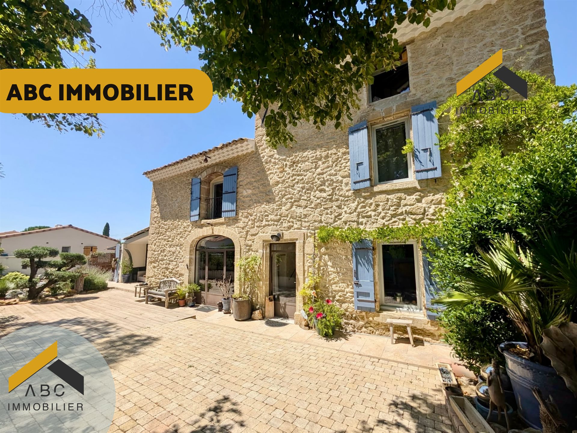 Maison à vendre, 210m², Camaret-sur-Aigues