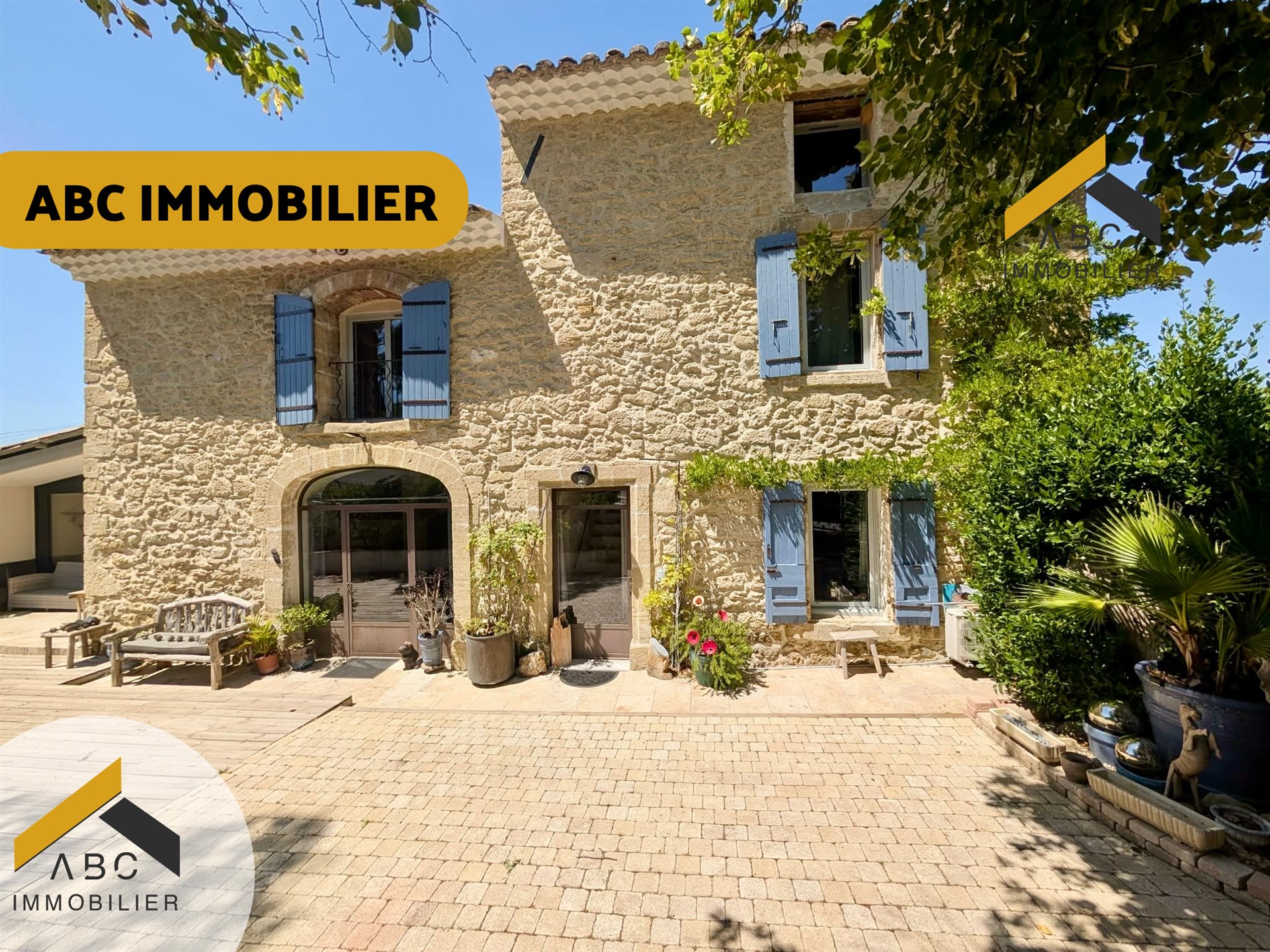 Maison à vendre, 210m², Camaret-sur-Aigues