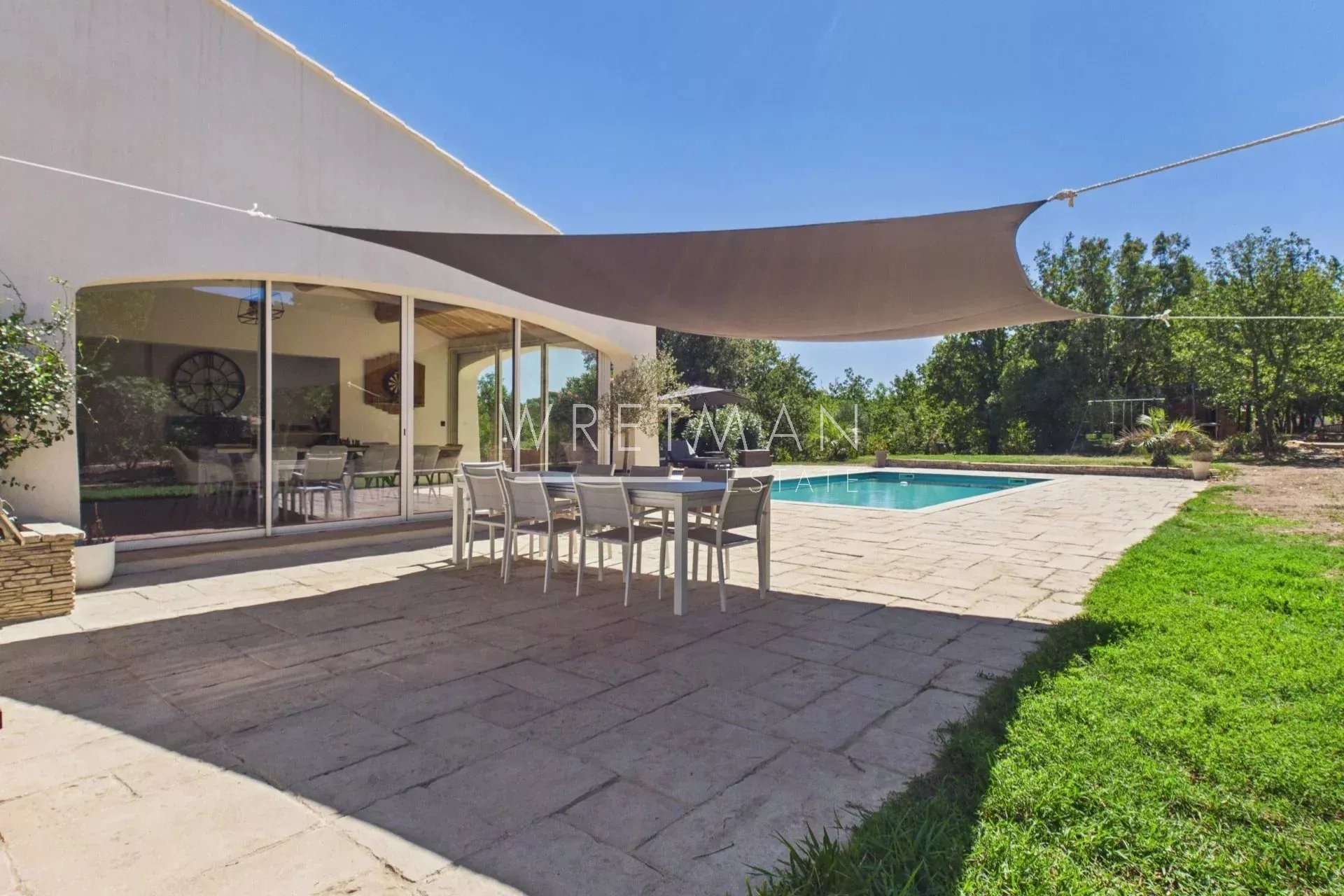 Maison à vendre, 250m², Saint-Paul-en-Forêt