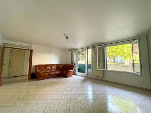 Appartement 3 pièces 70 m² · à Bondy · 70 m² · 165 000 €