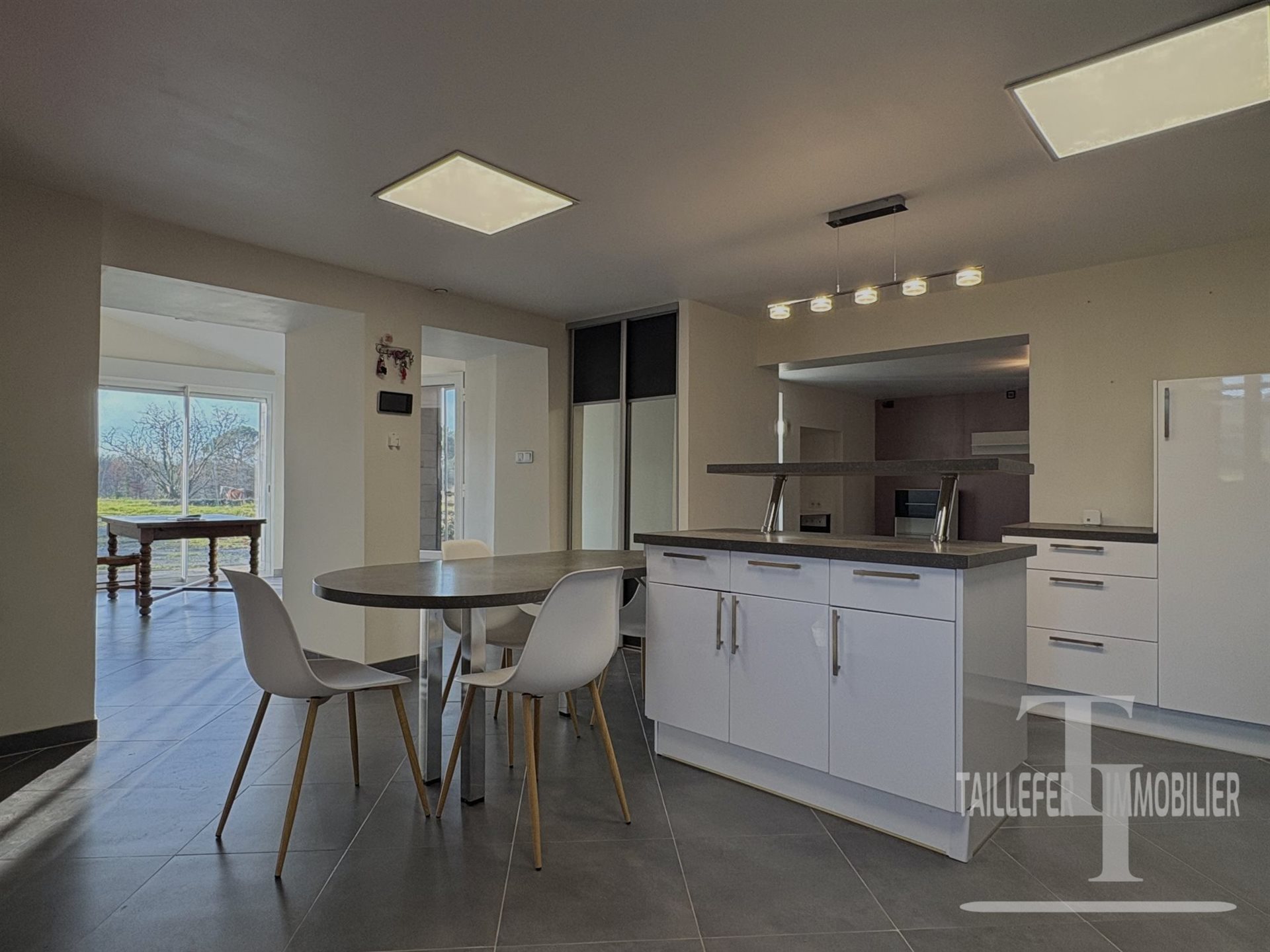 Maison à vendre, 117m², Coulounieix-Chamiers