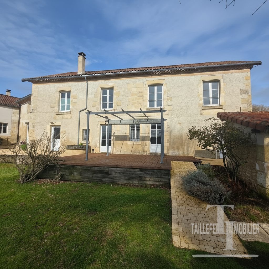 Maison à vendre, 300m², Chancelade
