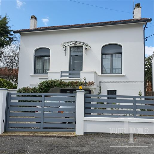 Maison 6 pièces 116 m² · à Trélissac · 116 m² · 265 000 €