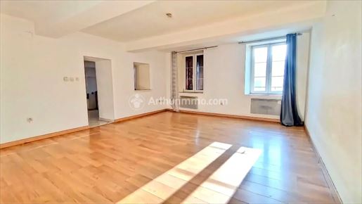 Appartement 3 pièces 75 m² · à Mazamet · 75 m² · 62 000 €