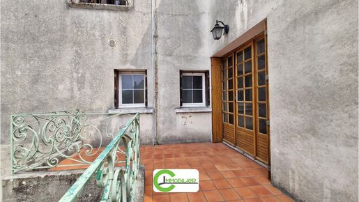 Maison 5 pièces 135 m² · à Lamnay · 135 m² · 70 048 €