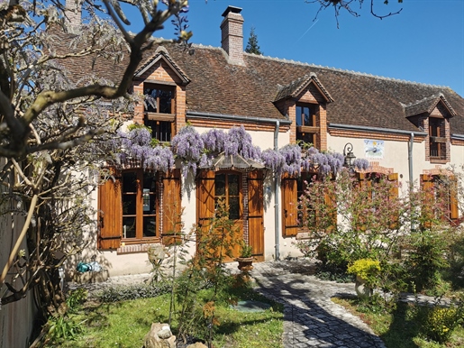7 pièces 320 m² · à Romorantin-Lanthenay · 320 m² · 779 100 €