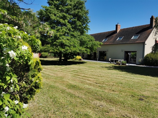 7 pièces 215 m² · à Lusigny · 215 m² · 1 260 000 €