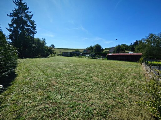 Terrain 1100 m² · à Dollon · 18 600 €