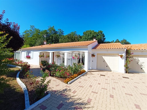Maison 4 pièces 130 m² · à Breuillet · 130 m² · 429 500 €
