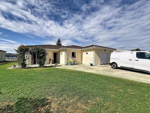Maison 5 pièces 135 m² · à Boulazac Isle Manoire · 135 m² · 309 900 €