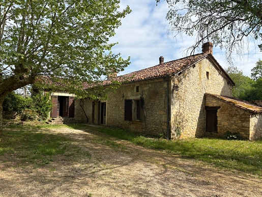 Maison 7 pièces 180 m² · à Sarliac-sur-l'Isle · 180 m² · 183 000 €