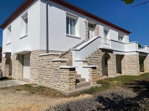 Maison 6 pièces 185 m² · à Rouffignac-Saint-Cernin-de-Reilhac · 185 m² · 298 000 €