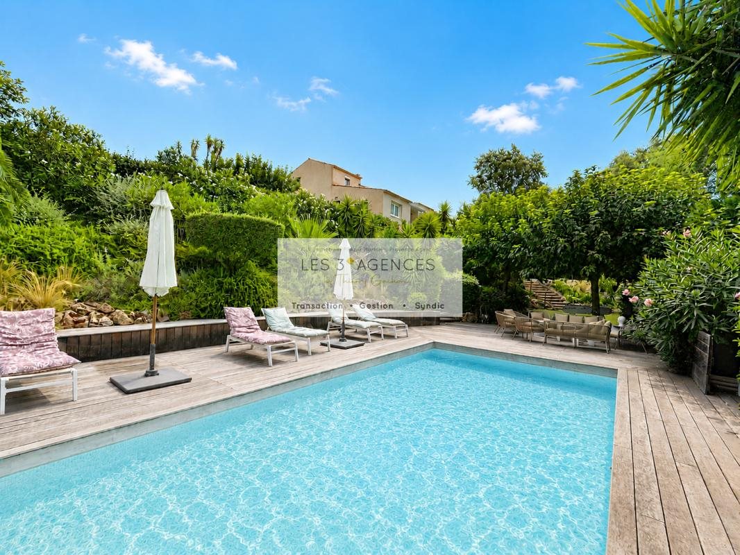 Maison à vendre, 170m², Cogolin