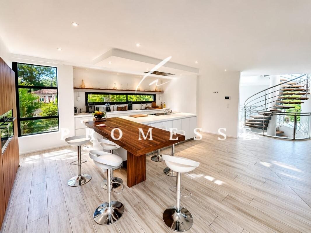 Appartement à vendre, 390m², Anglet