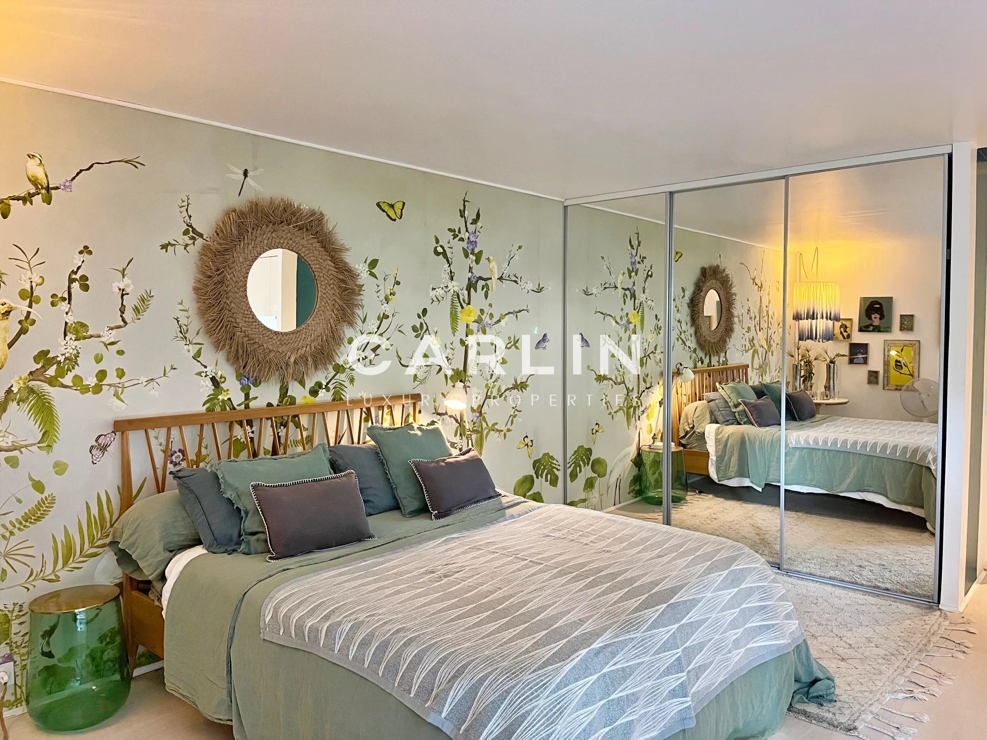 Large renovated studio in the city centre - Ansicht 2