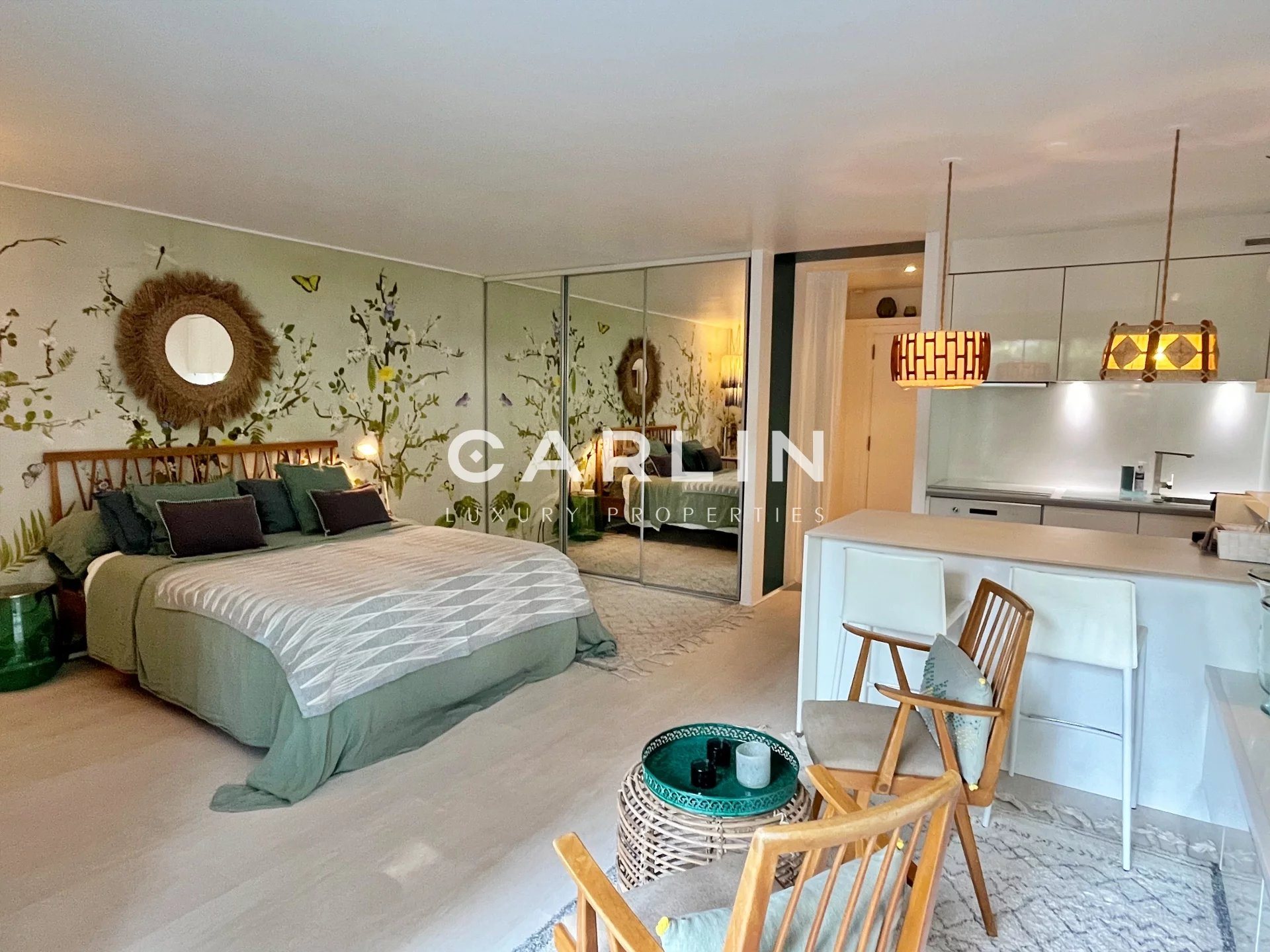 Large renovated studio in the city centre - Ansicht 3