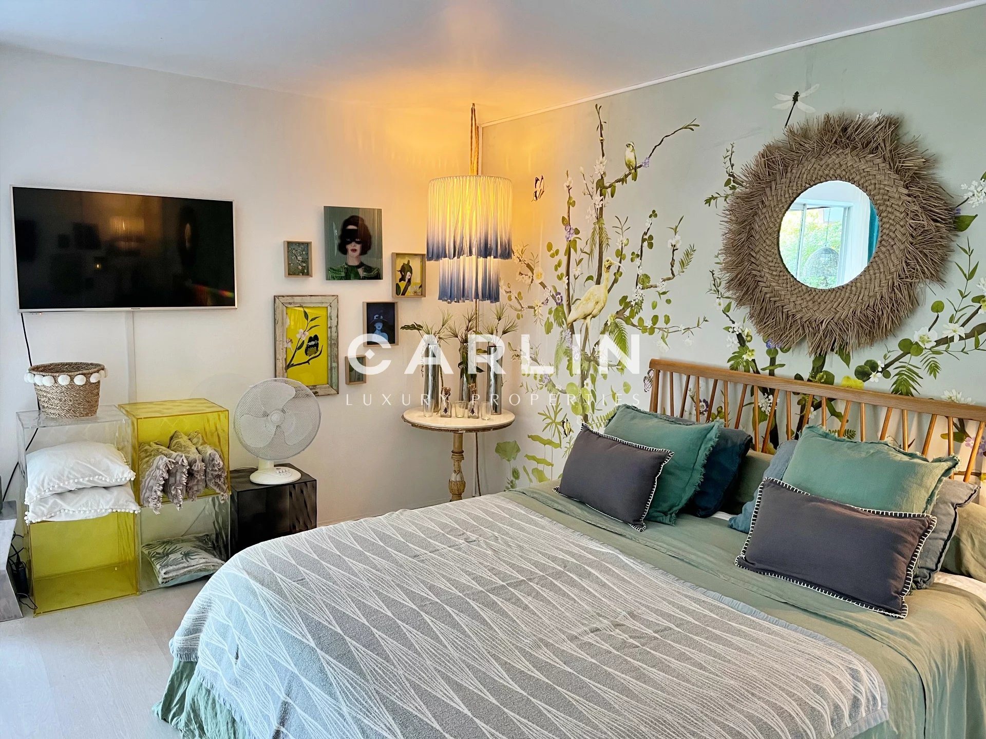 Large renovated studio in the city centre - Ansicht 4