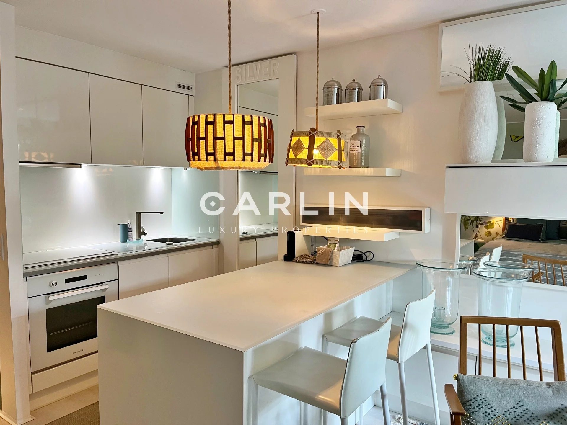 Large renovated studio in the city centre - Ansicht 5