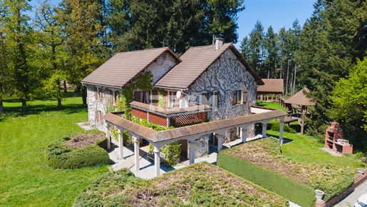 Maison 8 pièces 300 m² · à Parsac · 300 m² · 1 040 000 €
