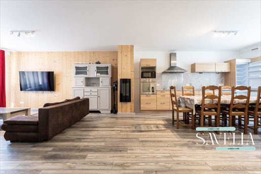 Maison 5 pièces 140 m² · à Courchevel · 140 m² · 590 000 €