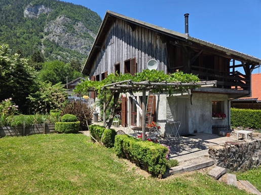 Maison 4 pièces 130 m² · à La Baume · 130 m² · 435 000 €