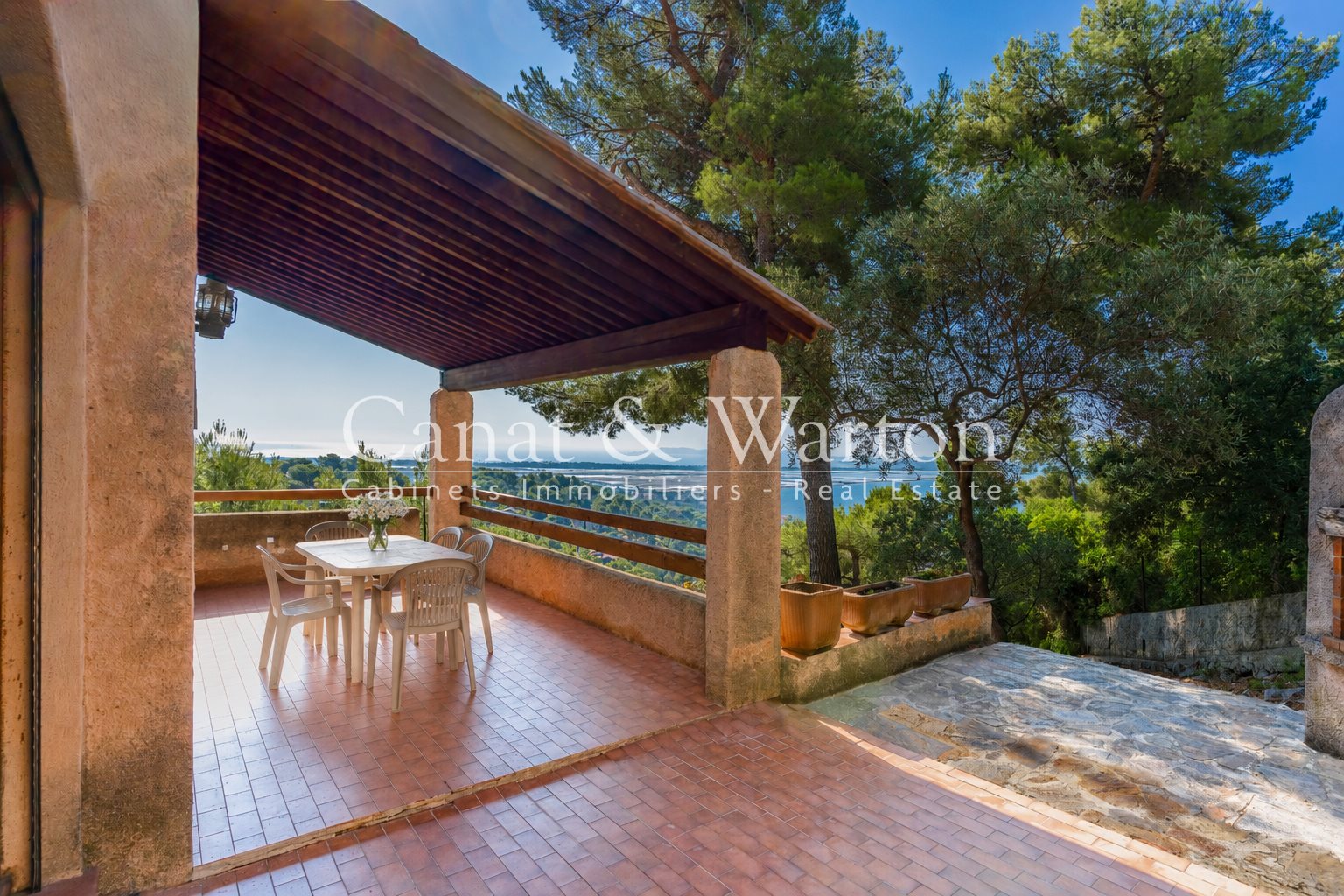 Maison à vendre, 123m², Hyères