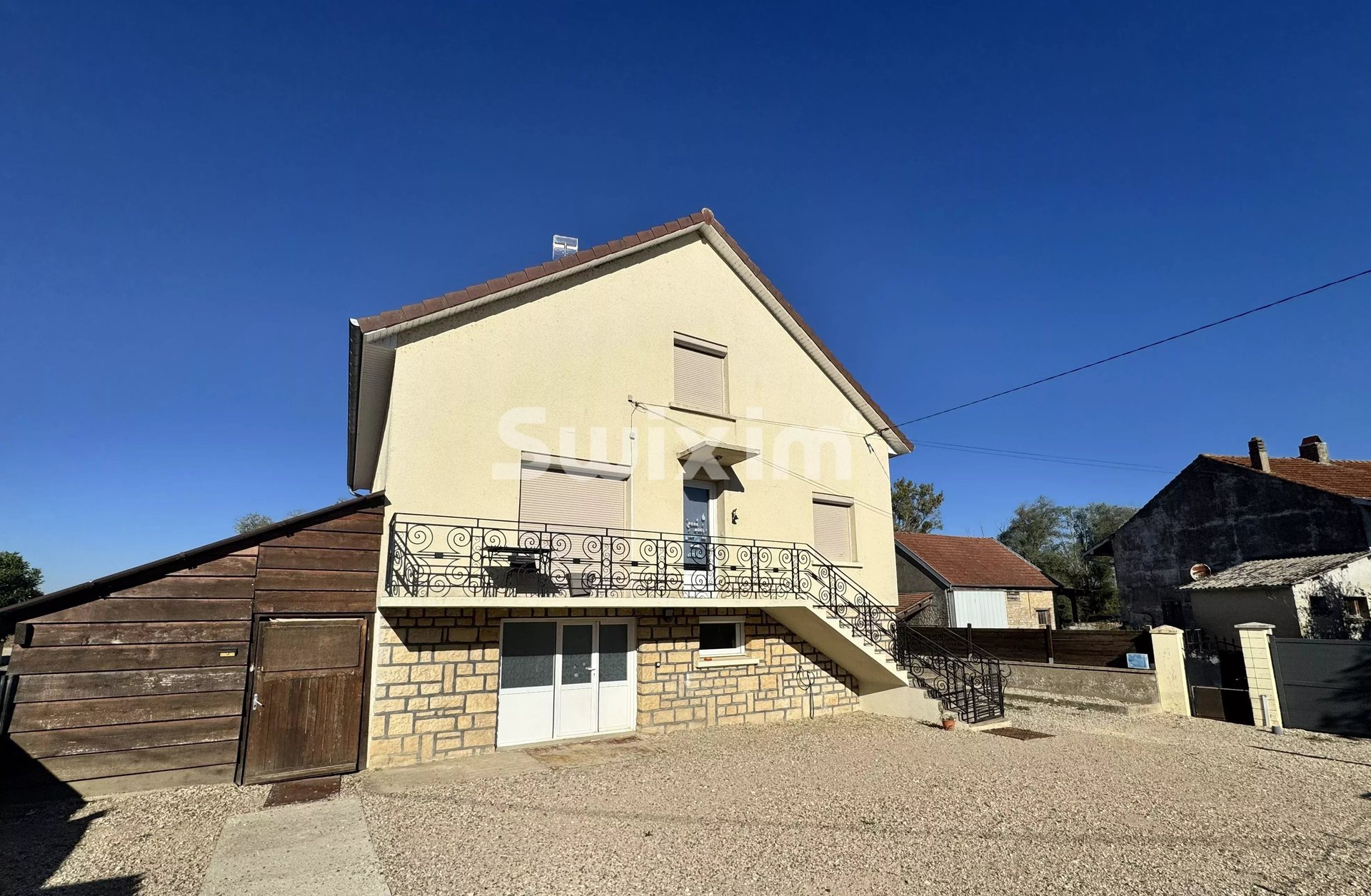 Maison à vendre, 254m², Chaussin