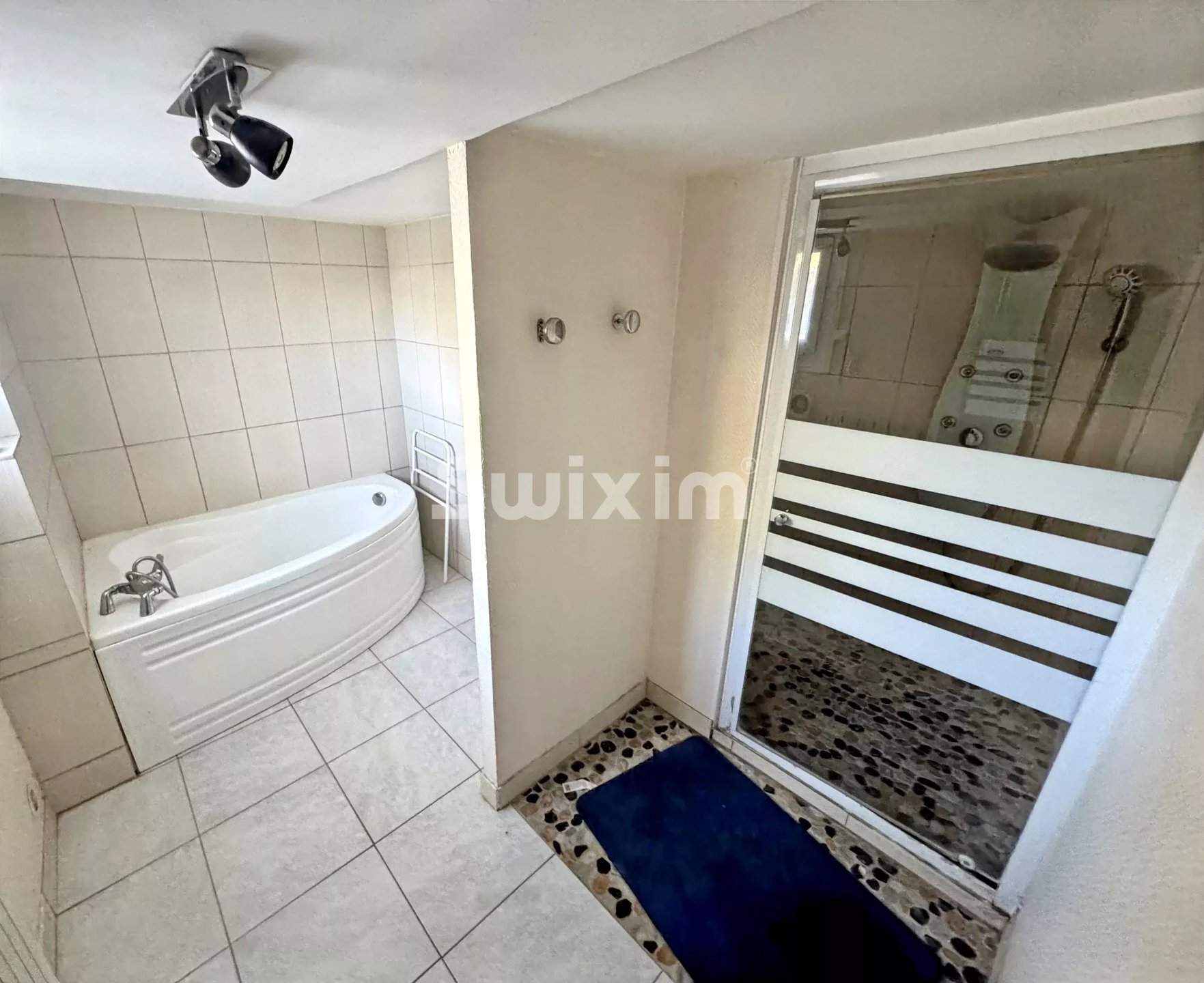 Maison à vendre, 254m², Chaussin