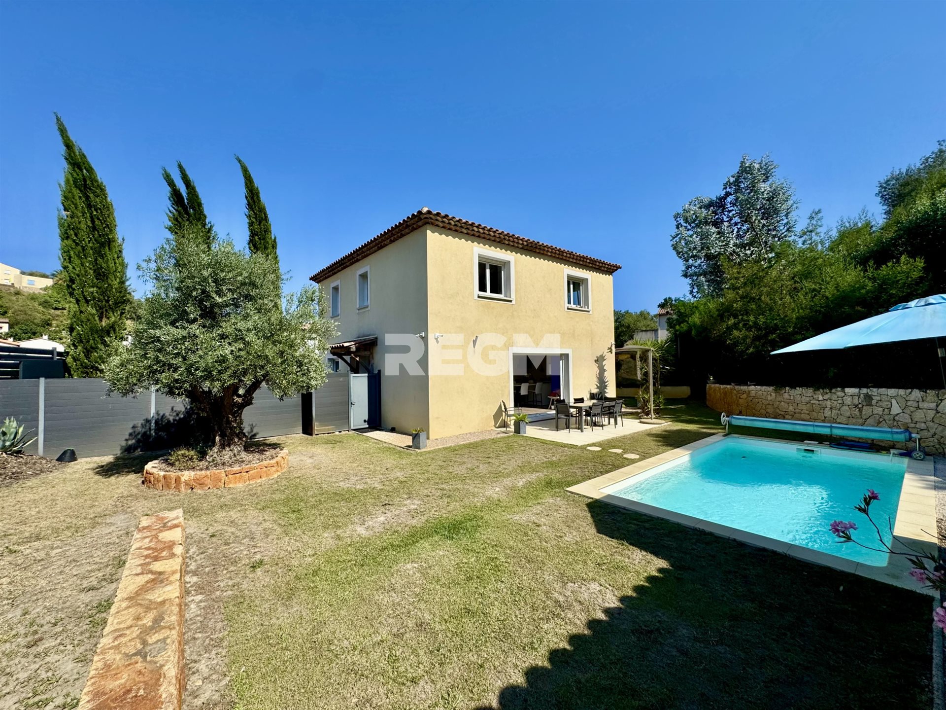 Maison à vendre, 139m², Pégomas