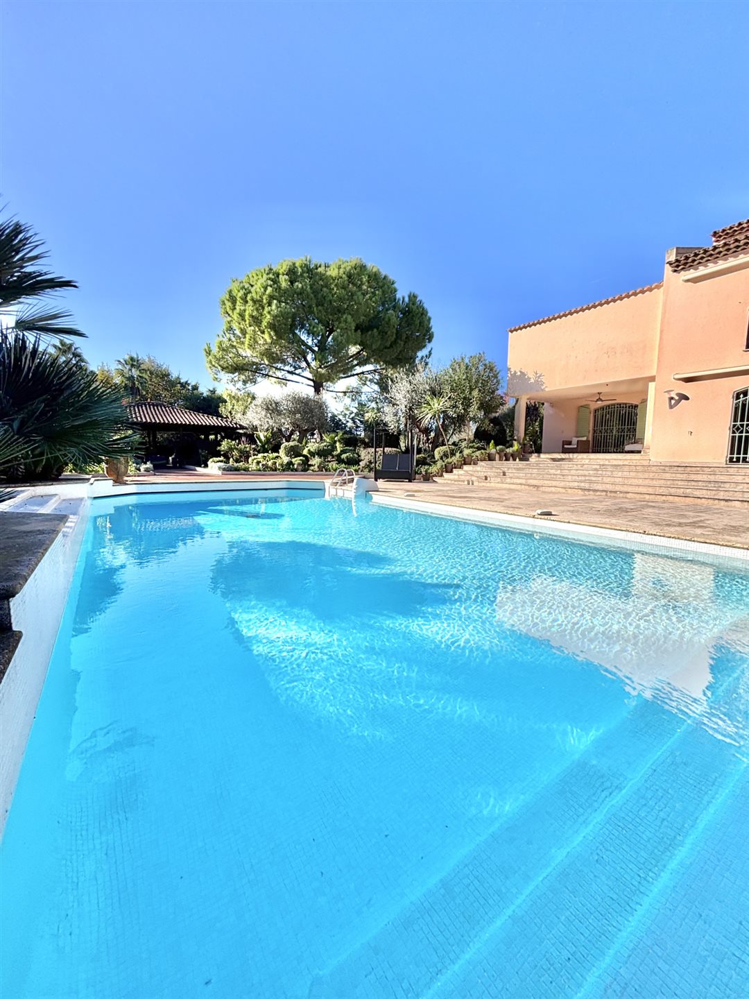 Maison à vendre, 530m², Mougins