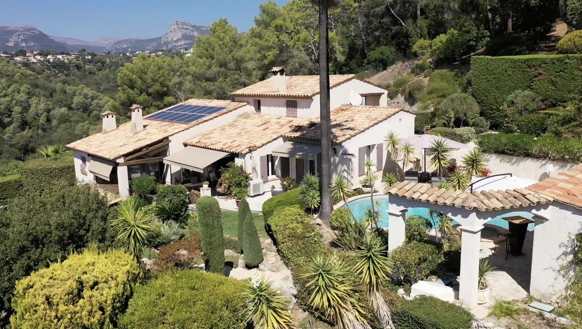 Maison à vendre, 233m², La Gaude