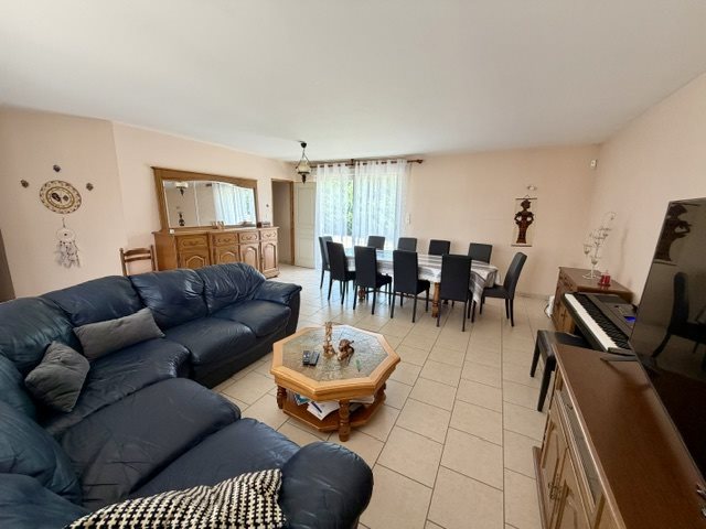 Maison à vendre, 143m², Gratentour