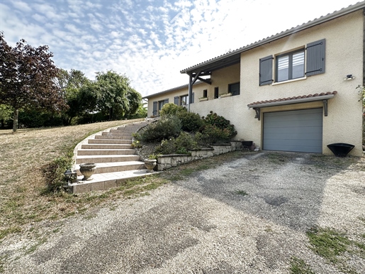 Maison 6 pièces 151 m² · à La Couronne · 151 m² · 275 000 €