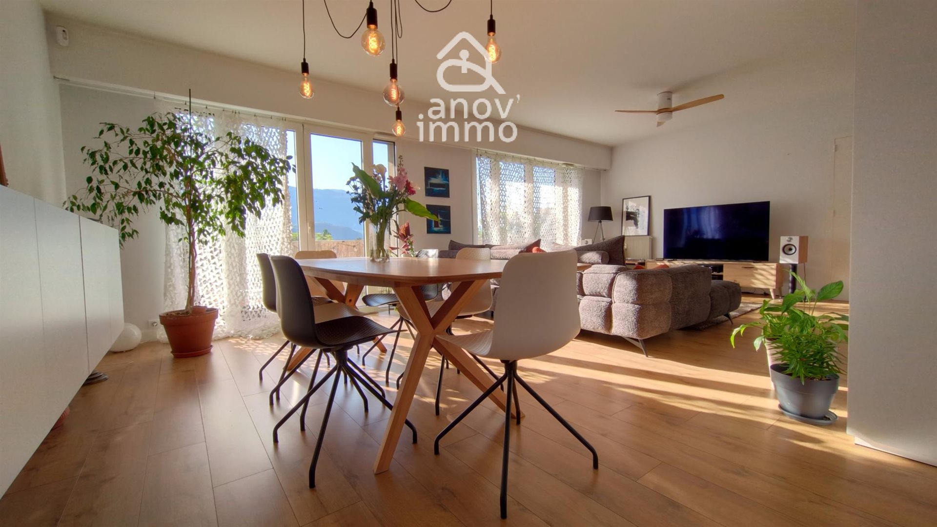 Apartment in Grenoble, Hyper Centre, Secteur 2 - Plus
