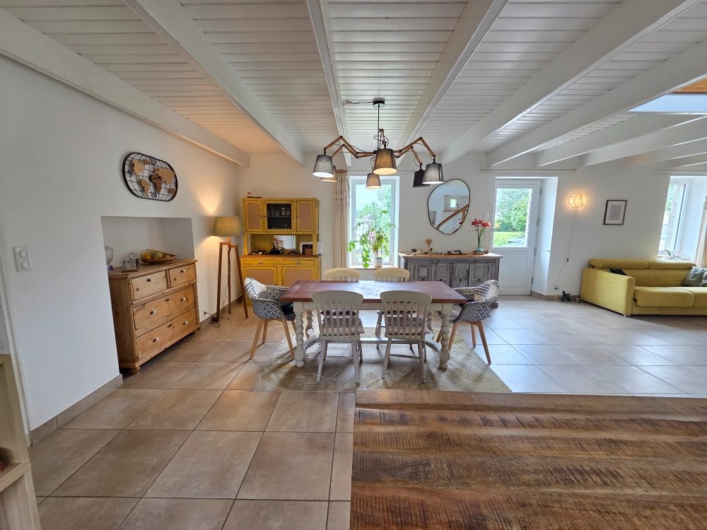 Maison à vendre, 176m², Plonéour-Lanvern